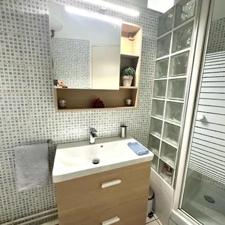 Studio, Sea And The * Le Havre