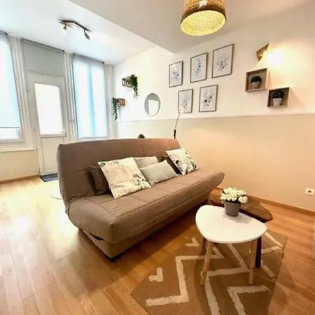 Studio, Sea And The Apartamento