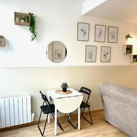 Studio, Sea And The * El Havre