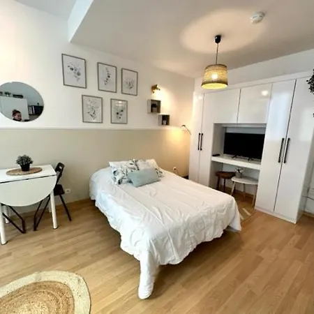 Studio, Sea And The Appartement *